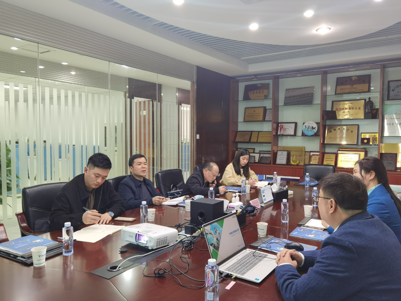 微信圖片_20230210120019.jpg 微信圖片_20230210120019.jpg